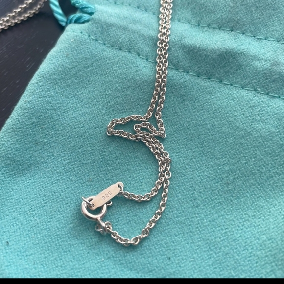 RARE RETIRED!!! Tiffany Luxury Heart 925 Sterling Necklace 💙 - Picture 5 of 5